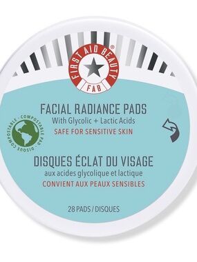 First Aid Beauty Facial Radiance Pads